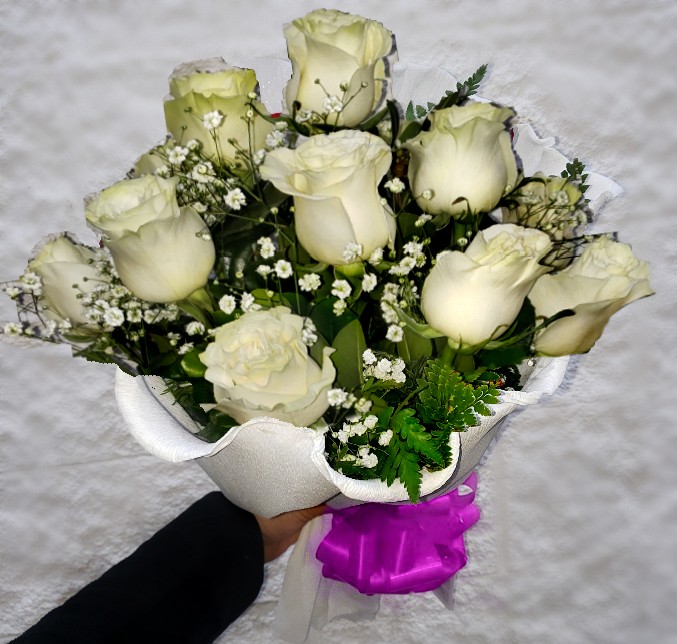Envio y venta de flores ,rosas, plantas,arreglos florales ,regalos y desayunos a domicilio con delivery gratis en la Ciudad Autonoma de Buenos Aires y con costo de envo en localidades del Gran Buenos Aires asi como delivery de flores y plantas a travs de florerias asociadas en todas las provincias de la Argentina, Buenos Aires, la Pampa, Tucuman, La Rioja, Ro Negro, Entre Rios, Corrientes, Misiones, Neuquen, Chubut, Tierra del Fuego, Santa Cruz, San Luis, Mendoza, Cordoba, Jujuy, Formosa, Santiago del Estero, Salta, Chaco, Catamarca ,San Juan, y ademas realizamos el delivery de flores ,coronas,palmas , plantas y regalos a todas las ciudades de Argentina, Mar del Plata, Crdoba, Buenos Aires, con cargo en Santa Rosa, La Plata, Bella Vista, Neuquen, Pilar, Paran, Posadas, Resistencia, Cipolleti y mas de 300 ciudades y localidades en todo el territorio de nuestro pas, asi como tambien tenemos la posibilidad de enviar flores a casi todo el mundo en cuestion de horas